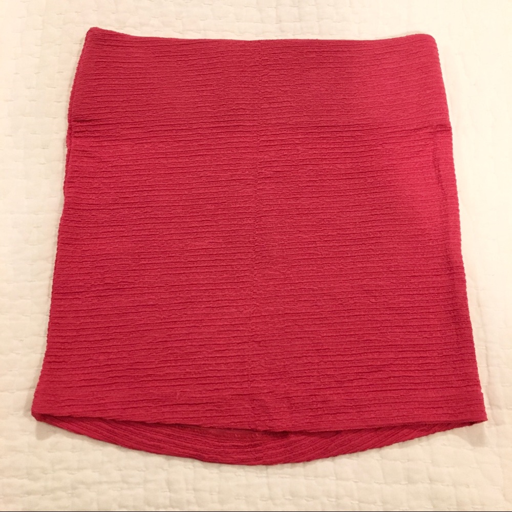 BCBGeneration Stretch Hot Bright Pink Lipstick Bodycon Mini Skirt Size M